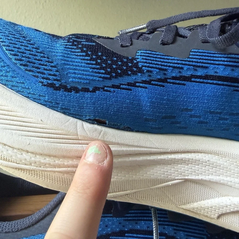 Hoka Skyflow Running Sneakers Mens 9 D Blue Gym Run Shoes 1151197